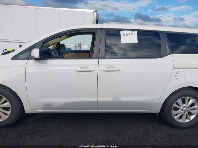 2015 Kia Sedona Lx მანქანა იყიდება აუქციონზე, vin: KNDMB5C17F6037257, აუქციონის ნომერი: 46157356