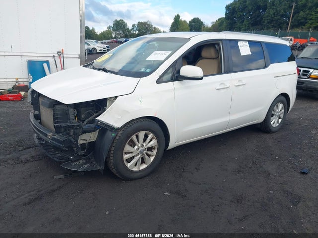 2015 Kia Sedona Lx მანქანა იყიდება აუქციონზე, vin: KNDMB5C17F6037257, აუქციონის ნომერი: 46157356