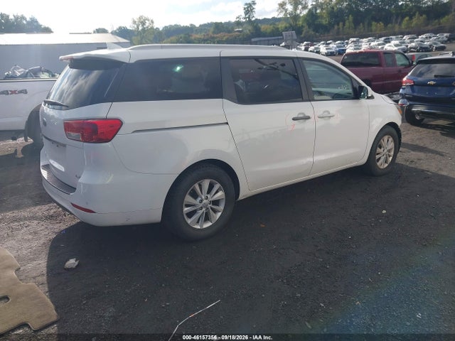 2015 Kia Sedona Lx მანქანა იყიდება აუქციონზე, vin: KNDMB5C17F6037257, აუქციონის ნომერი: 46157356