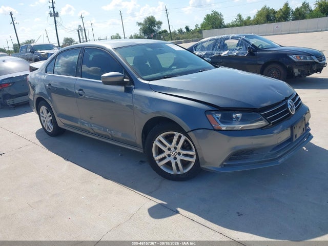 2017 3VW2B7AJ3HM252219 main image
