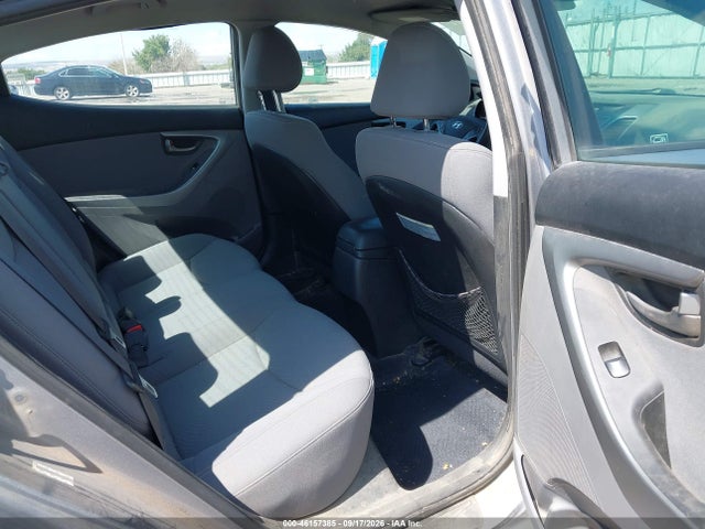 Продажа на аукционе авто 2015 Hyundai Elantra Se, vin: KMHDH4AE6FU249492, номер лота: 46157385