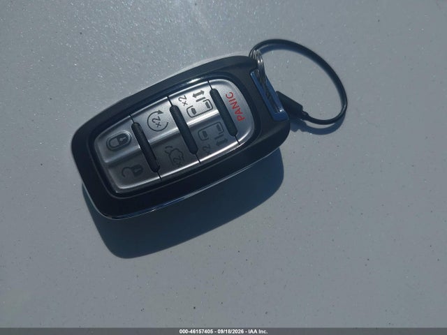 Chrysler Pacifica 2027 2C4RC1GG0VR579124 Image 11