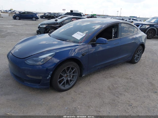 Tesla Model 3 Long Range 2022 5YJ3E1EB6NF117850 Image 2