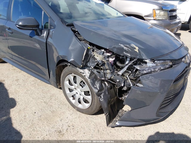 5YFB4MDE8TP483158 Toyota COROLLA LE