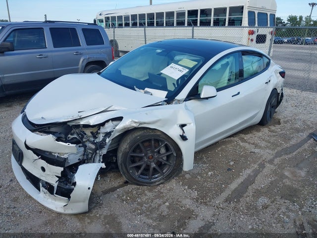 2021 Tesla Model 3 Long Range Dual Motor All-wheel Drive მანქანა იყიდება აუქციონზე, vin: 5YJ3E1EB6MF048463, აუქციონის ნომერი: 46157481