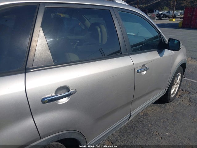 KIA SORENTO LX 2014 5XYKT3A68EG434513 Image 12