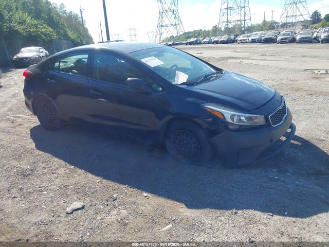 2017 Kia Forte Lx მანქანა იყიდება აუქციონზე, vin: 3KPFK4A74HE127831, აუქციონის ნომერი: 46157524