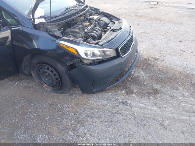 46157524 :رقم المزاد ، 3KPFK4A74HE127831 vin ، 2017 Kia Forte Lx مزاد بيع