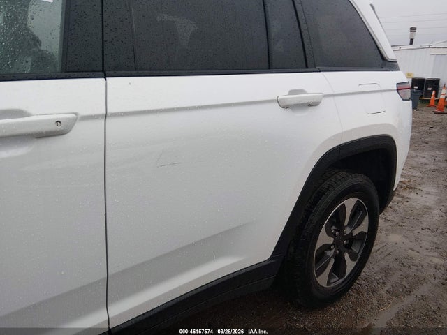 Продажа на аукционе авто 2024 Jeep Grand Cherokee 4xe, vin: 1C4RJYB65RC720748, номер лота: 46157574