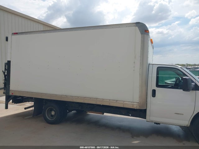 2015 Chevrolet Express Cutaway 4500 მანქანა იყიდება აუქციონზე, vin: 1GB6G6CGXF1117299, აუქციონის ნომერი: 46157585