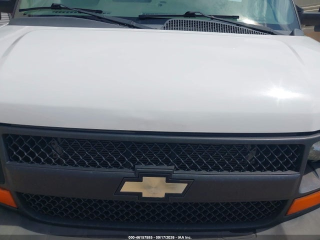 2015 Chevrolet Express Cutaway 4500 მანქანა იყიდება აუქციონზე, vin: 1GB6G6CGXF1117299, აუქციონის ნომერი: 46157585