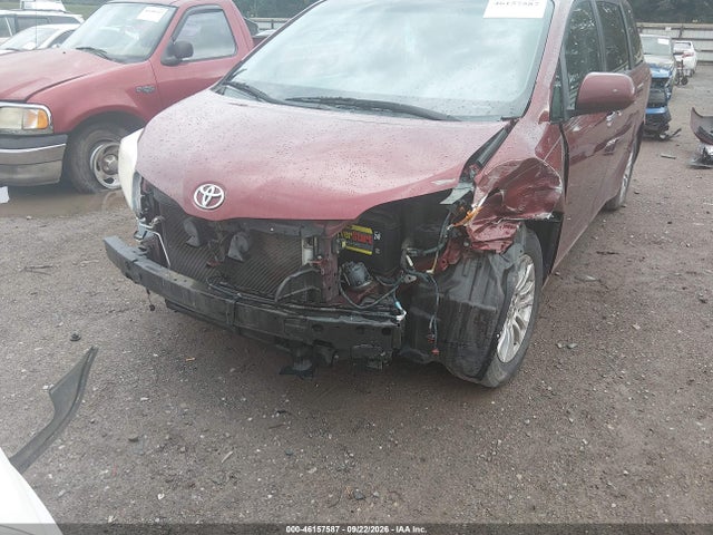 Aukcja sprzedaży 2016 Toyota Sienna Xle 8 Passenger, vin: 5TDYK3DC9GS715059, numer aukcji: 46157587