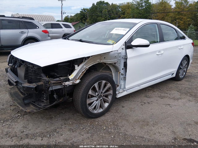 Продажа на аукционе авто 2017 Hyundai Sonata Sport, vin: 5NPE34AF1HH527485, номер лота: 46157704
