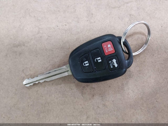 46157764 :رقم المزاد ، 2T1BURHE6GC660271 vin ، 2016 Toyota Corolla Le مزاد بيع