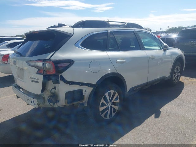 Subaru Outback Premium 2020 4S4BTAEC7L3132955 Image 4