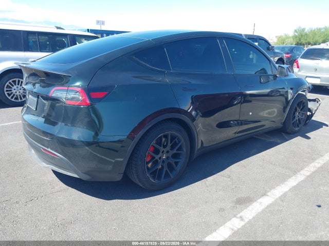 7SAYGDEF8NF326675 Tesla Model Y Performance Dual Motor All-wheel Drive