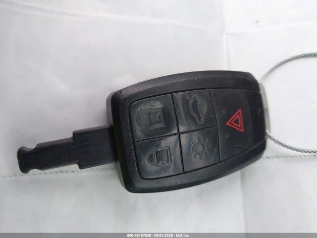 Продаж на аукціоні авто 2011 Volvo C30 T5/t5 R-design, vin: YV1672MK1B2207382, номер лоту: 46157830