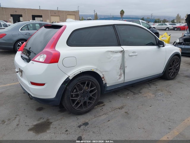 Продаж на аукціоні авто 2011 Volvo C30 T5/t5 R-design, vin: YV1672MK1B2207382, номер лоту: 46157830