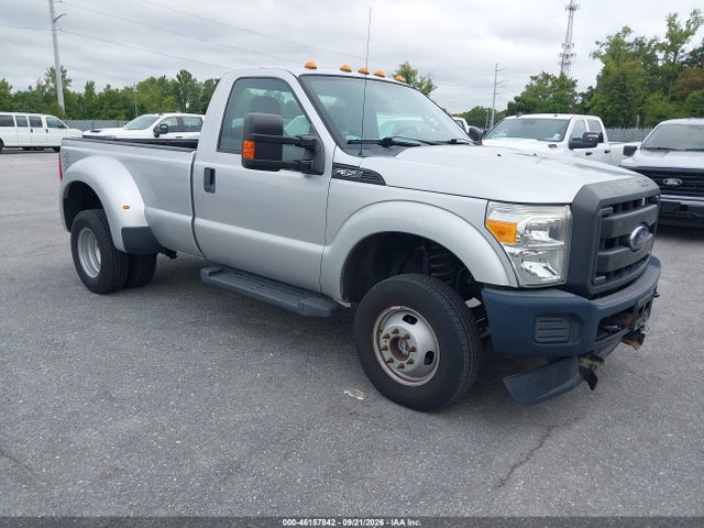 46157842 :رقم المزاد ، 1FTRF3D61FEB08001 vin ، 2015 Ford F-350 Xl مزاد بيع