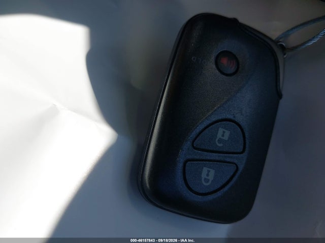 JTHKD5BH9E2181560 Lexus CT 200H