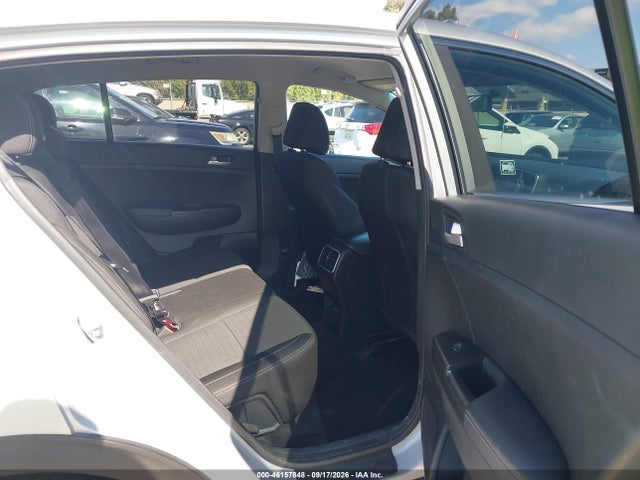 KIA Sportage Lx 2018 KNDPM3AC0J7334065 Image 8