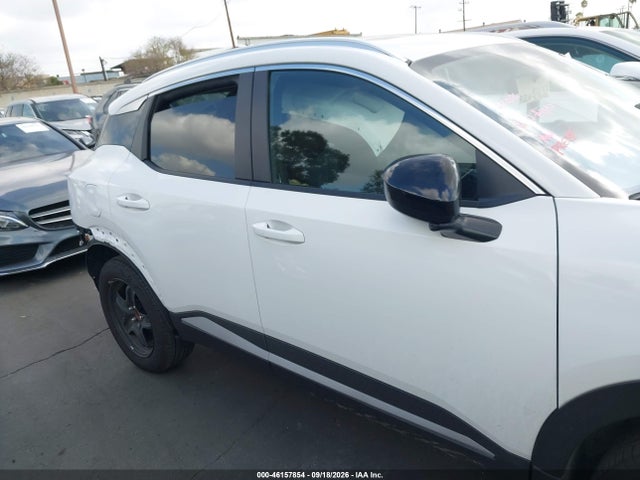 3N8AP6CE9TL348384 Nissan KICKS SV