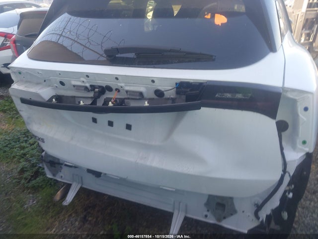 3N8AP6CE9TL348384 Nissan KICKS SV