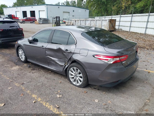Продаж на аукціоні авто 2020 Toyota Camry Le, vin: 4T1C11AK8LU336620, номер лоту: 46157883