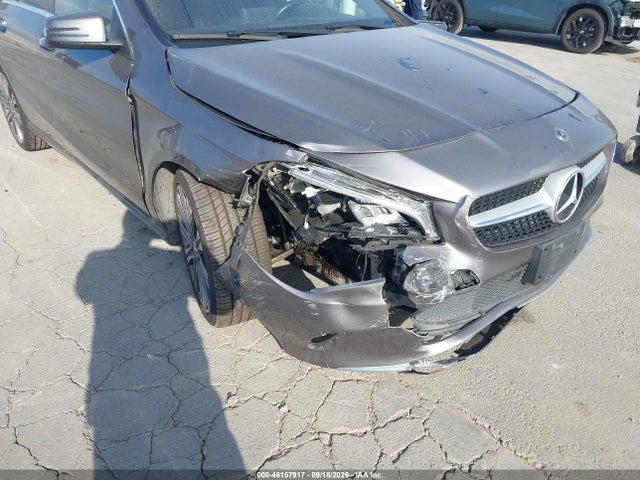 WDDSJ4GB0KN719538 Mercedes-Benz CLA 250 4MATIC