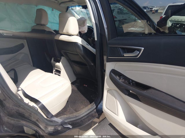 2FMPK4K90LBA58409 Ford Edge Titanium