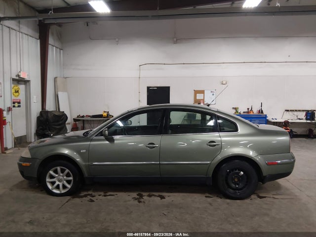 46157954 :رقم المزاد ، WVWPD63B94E115904 vin ، 2004 Volkswagen Passat Gls مزاد بيع