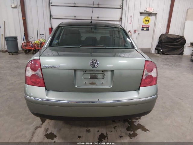 46157954 :رقم المزاد ، WVWPD63B94E115904 vin ، 2004 Volkswagen Passat Gls مزاد بيع