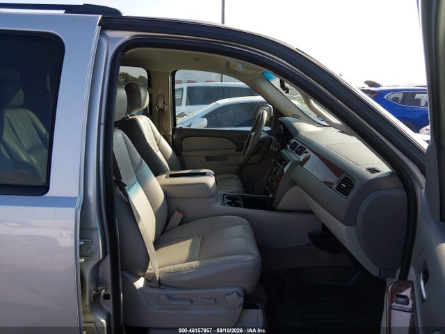 Продажа на аукционе авто 2011 Chevrolet Suburban 1500 Lt1, vin: 1GNSCJE09BR161225, номер лота: 46157957