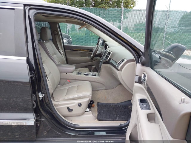 Продаж на аукціоні авто 2012 Jeep Grand Cherokee Laredo, vin: 1C4RJFAG8CC239463, номер лоту: 46157959