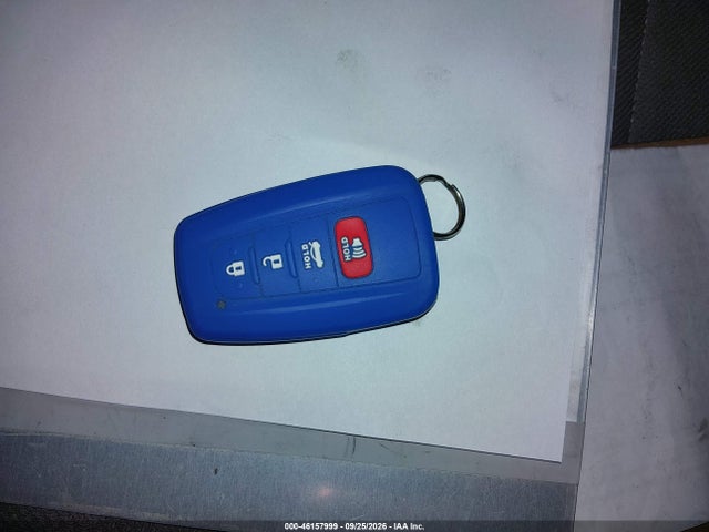 Toyota Prius Two 2017 JTDKBRFU8H3548906 Image 11