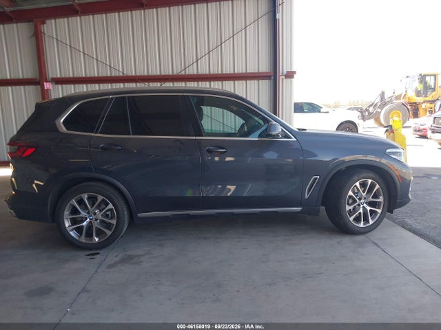 2022 Bmw X5 Xdrive40i მანქანა იყიდება აუქციონზე, vin: 5UXCR6C0XN9M28161, აუქციონის ნომერი: 46158019