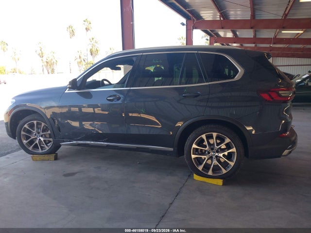 2022 Bmw X5 Xdrive40i მანქანა იყიდება აუქციონზე, vin: 5UXCR6C0XN9M28161, აუქციონის ნომერი: 46158019