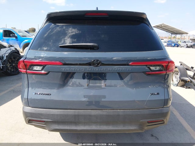 5TDACAB57RS012330 Toyota Grand Highlander Hybrid Xle