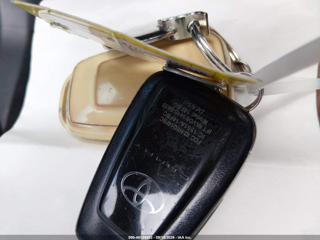 4T1B11HK5KU712061 Toyota CAMRY SE