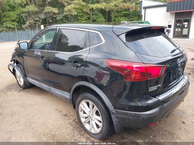 46158131 :رقم المزاد ، JN1BJ1CR9JW601124 vin ، 2018 Nissan Rogue Sport S مزاد بيع