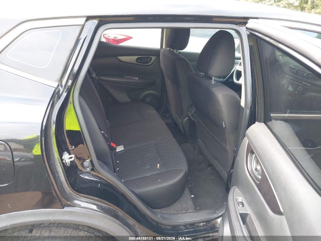46158131 :رقم المزاد ، JN1BJ1CR9JW601124 vin ، 2018 Nissan Rogue Sport S مزاد بيع