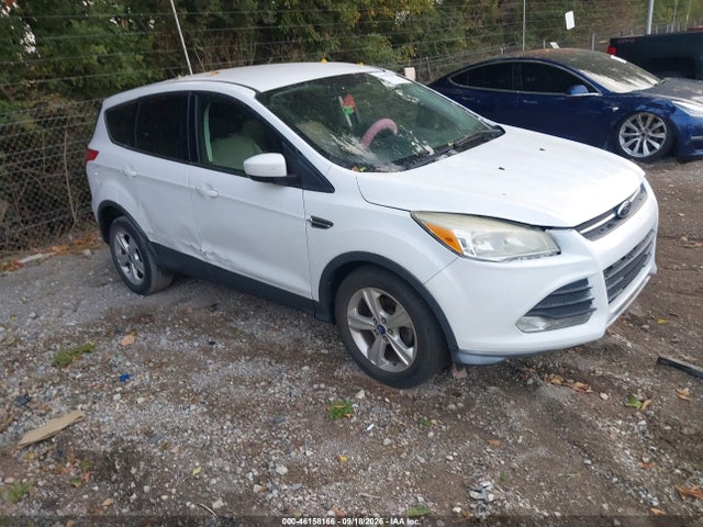46158166 :رقم المزاد ، 1FMCU0GX9EUB09637 vin ، 2014 Ford Escape Se مزاد بيع