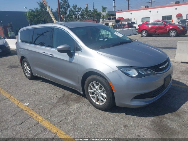 46158167 :رقم المزاد ، 2C4RC1CGXLR211746 vin ، 2020 Chrysler Voyager Lx مزاد بيع