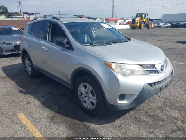 Продаж на аукціоні авто 2015 Toyota Rav4 Le, vin: JTMZFREV6FD069100, номер лоту: 46158216