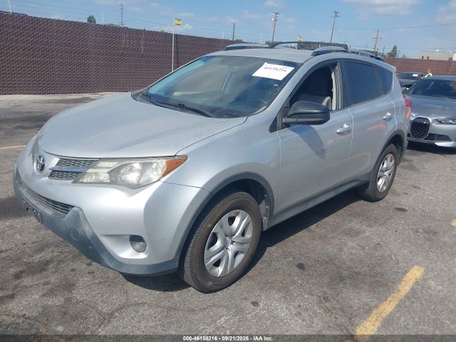 Продажа на аукционе авто 2015 Toyota Rav4 Le, vin: JTMZFREV6FD069100, номер лота: 46158216