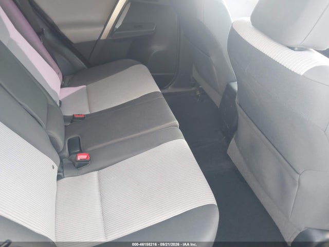 Продажа на аукционе авто 2015 Toyota Rav4 Le, vin: JTMZFREV6FD069100, номер лота: 46158216