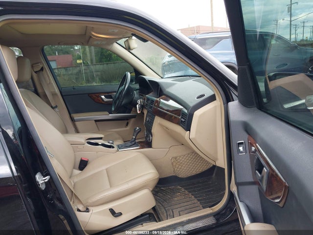 46158233 :رقم المزاد ، WDCGG8HB8CF781179 vin ، 2012 Mercedes-benz Glk 350 4matic مزاد بيع