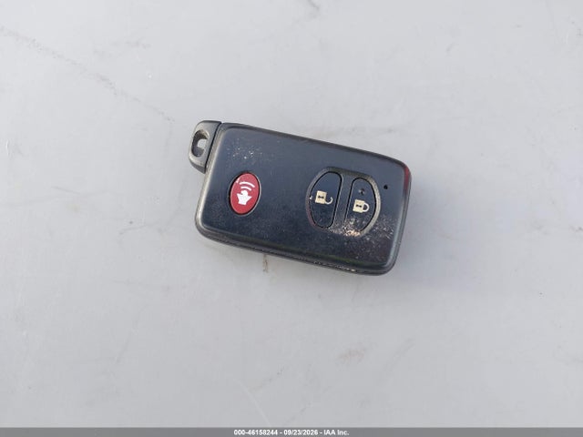 46158244 :رقم المزاد ، JTDKN3DU6B0246739 vin ، 2011 Toyota Prius Two مزاد بيع