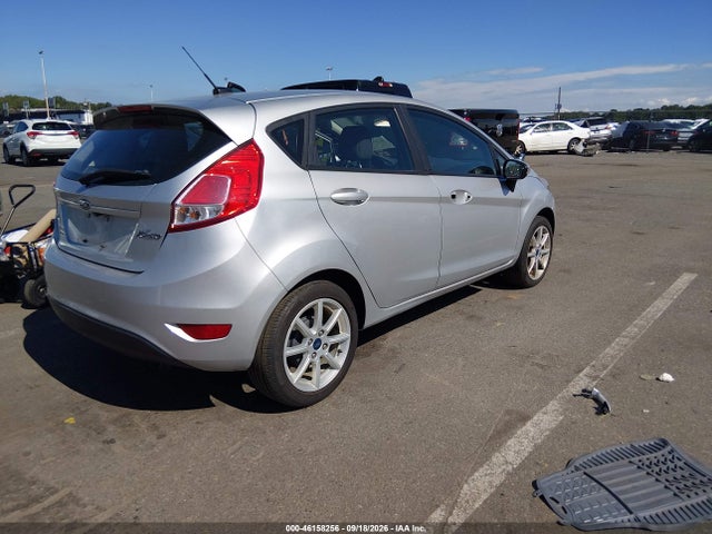 46158256 :رقم المزاد ، 3FADP4EJ1KM117405 vin ، 2019 Ford Fiesta Se مزاد بيع