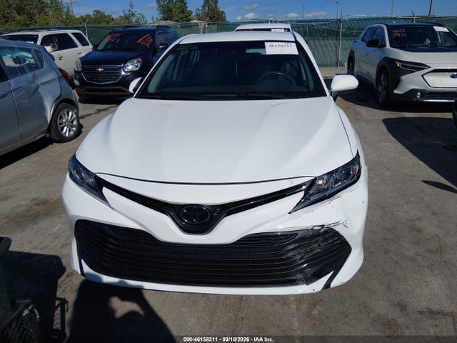 Продаж на аукціоні авто 2020 Toyota Camry Le, vin: 4T1C11AK7LU956665, номер лоту: 46158311